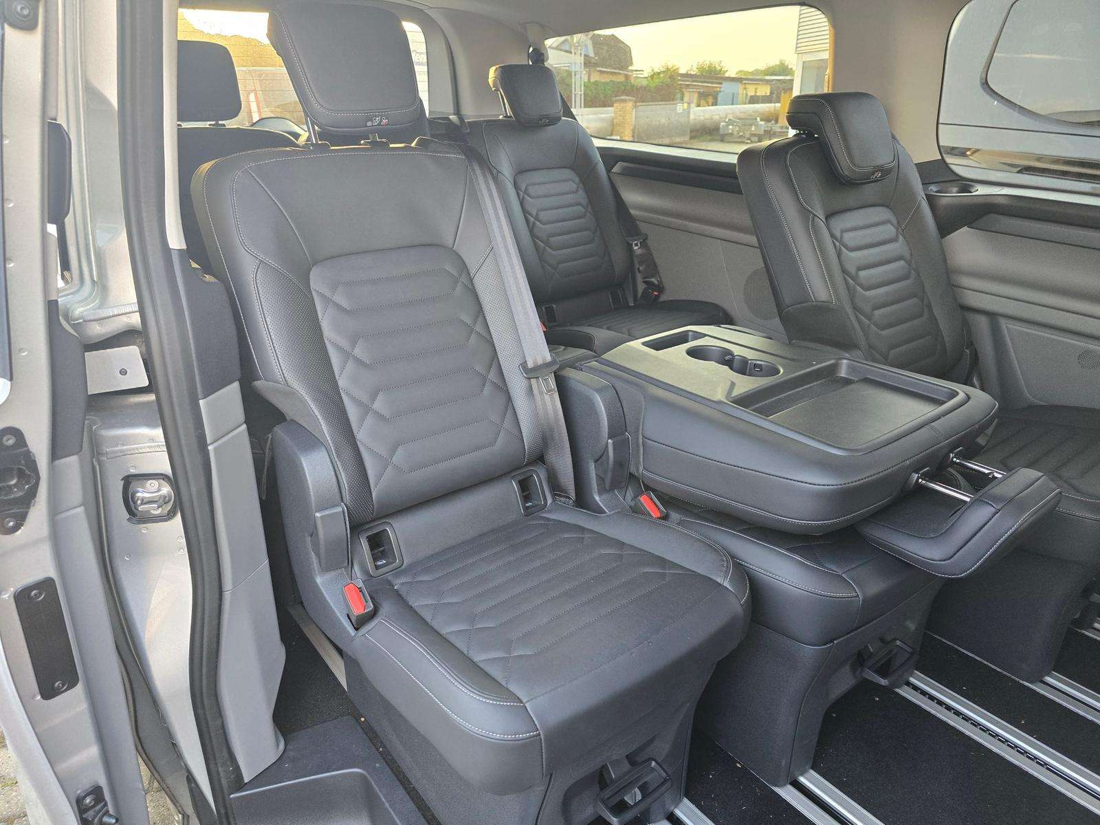 Fahrzeugbild eines Ford Tourneo Custom