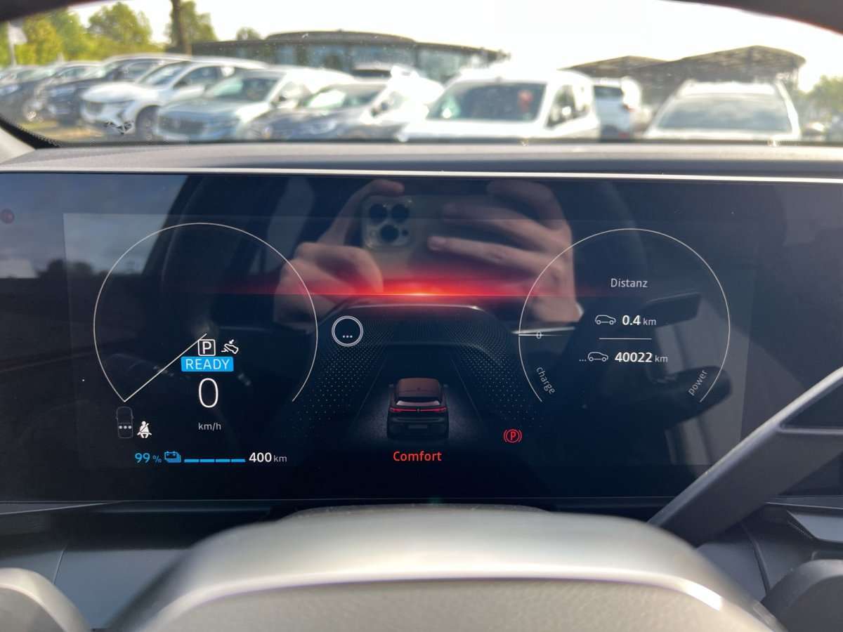 Fahrzeugbild eines Renault Megane E-TECH