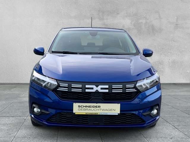 Fahrzeugbild eines Dacia Sandero