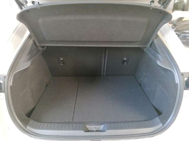 Fahrzeugbild eines Mazda CX-30