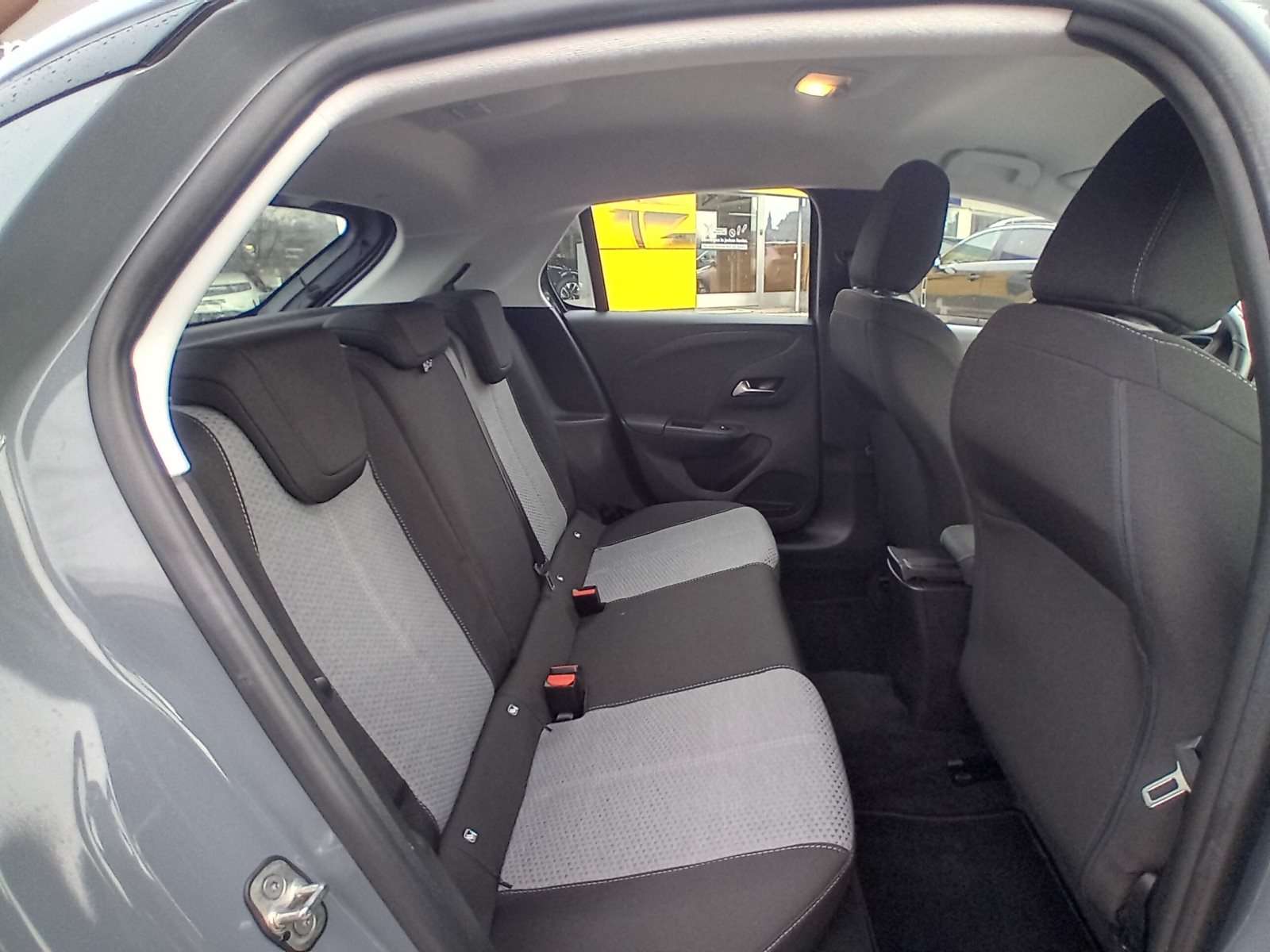 Fahrzeugbild eines Opel Corsa