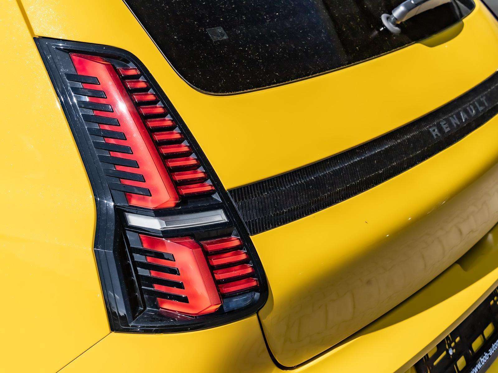 Fahrzeugbild eines Renault 5 E-TECH
