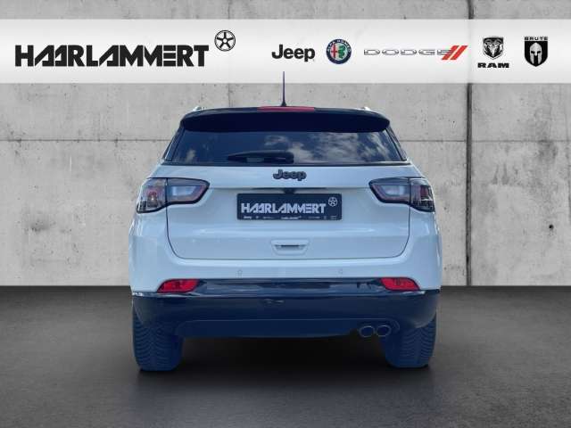 Fahrzeugbild eines Jeep Compass