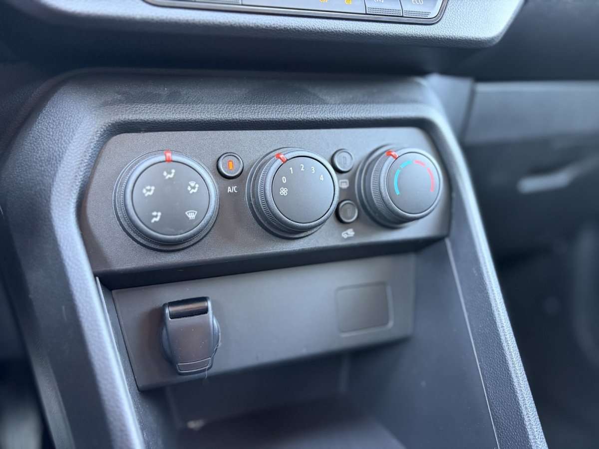 Fahrzeugbild eines Dacia Jogger