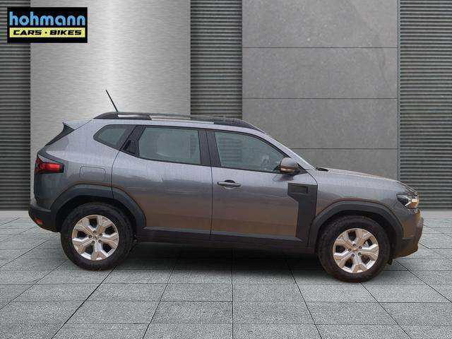 Fahrzeugbild eines Dacia Duster