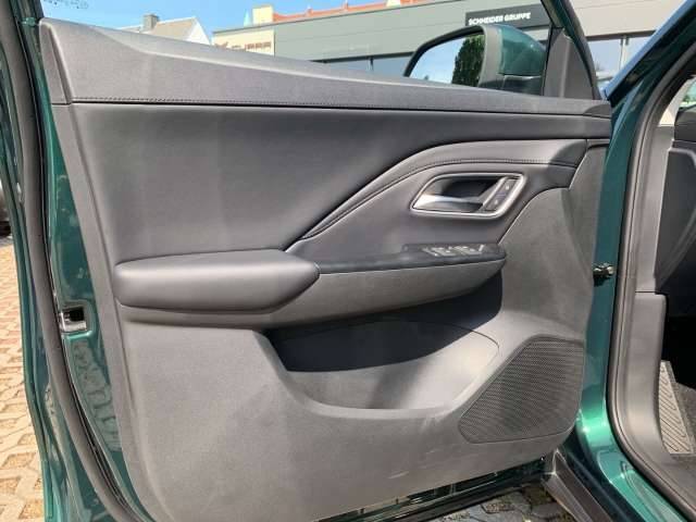 Fahrzeugbild eines MG ZS