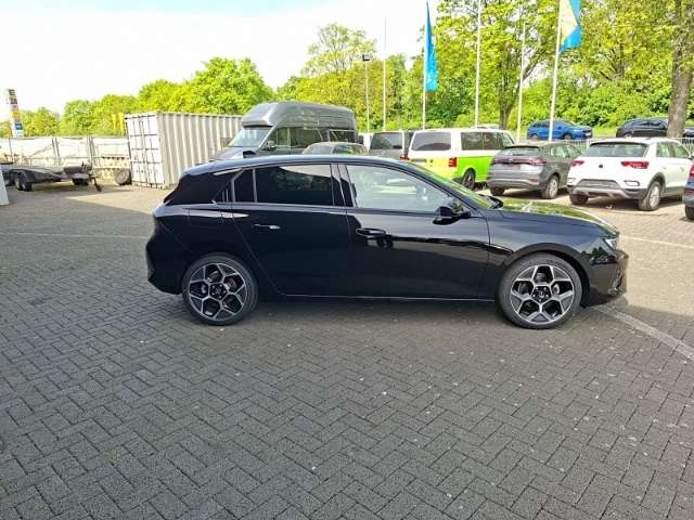 Fahrzeugbild eines Opel Astra