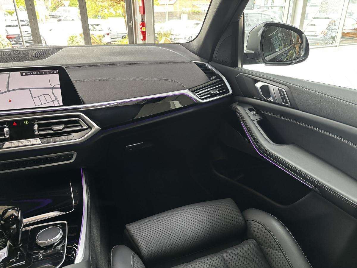 Fahrzeugbild eines BMW X5