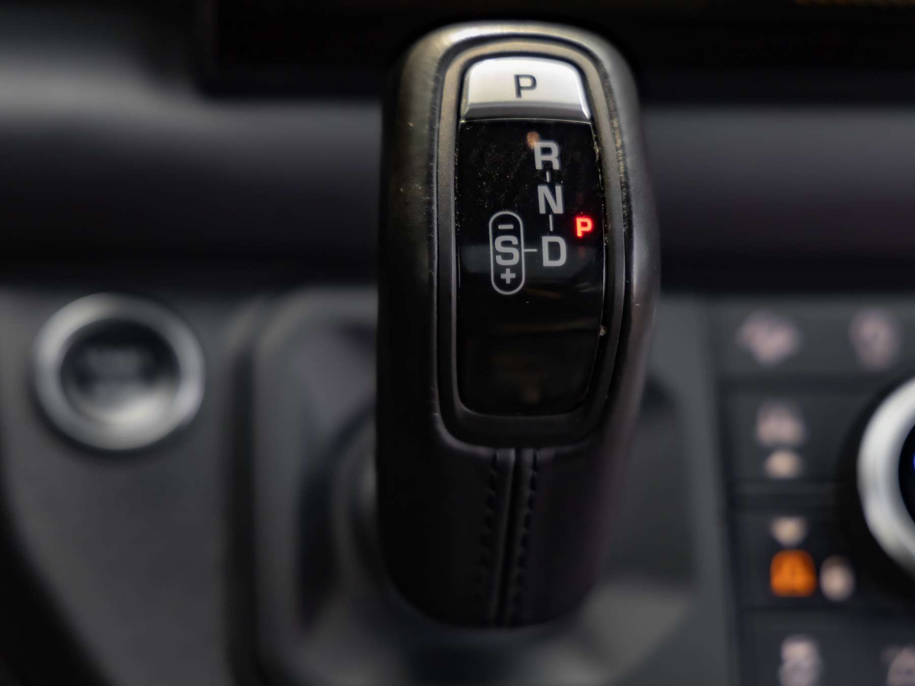 Fahrzeugbild eines Land Rover Defender