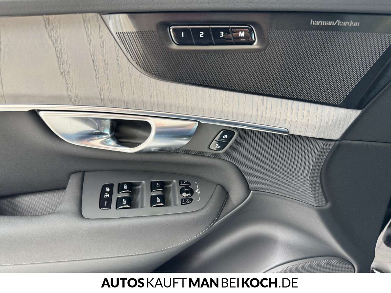 Fahrzeugbild eines Volvo XC90