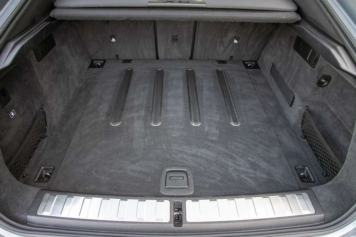 Fahrzeugbild eines BMW X6