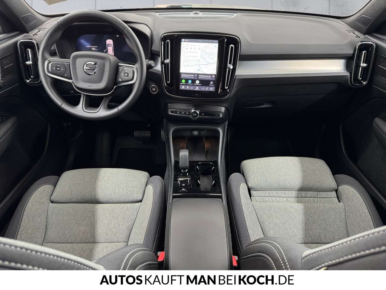 Fahrzeugbild eines Volvo XC40