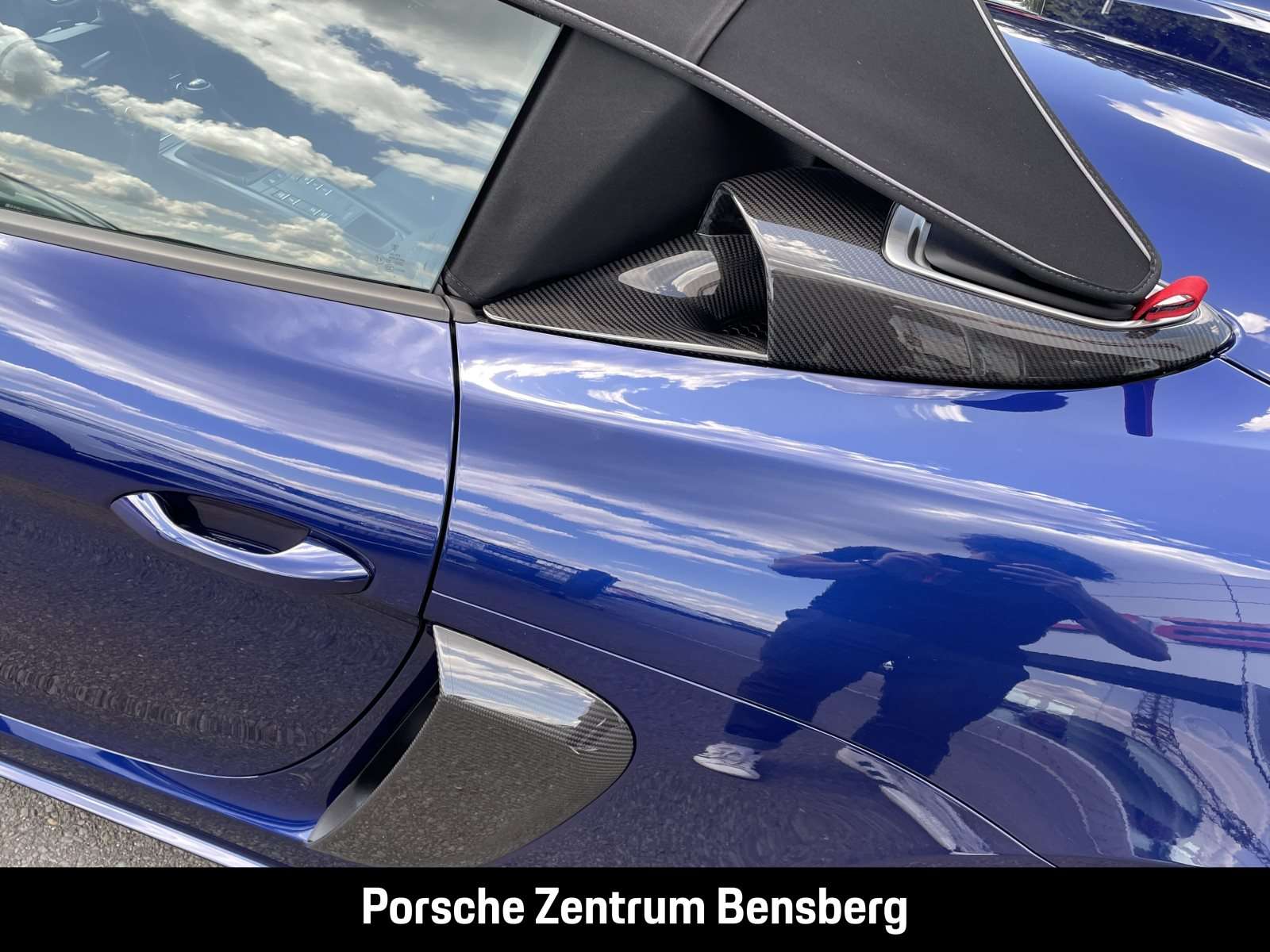 Fahrzeugbild eines Porsche Cayman