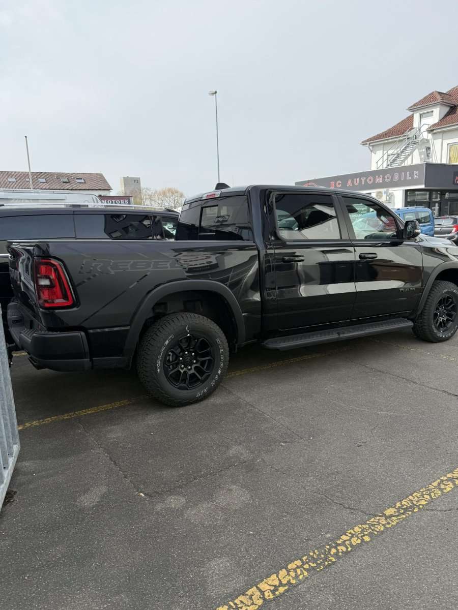 Fahrzeugbild eines Dodge RAM