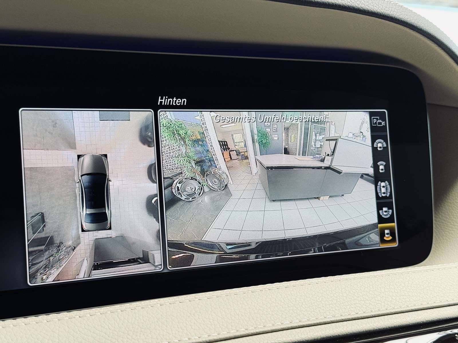 Fahrzeugbild eines Mercedes-Benz S-Klasse