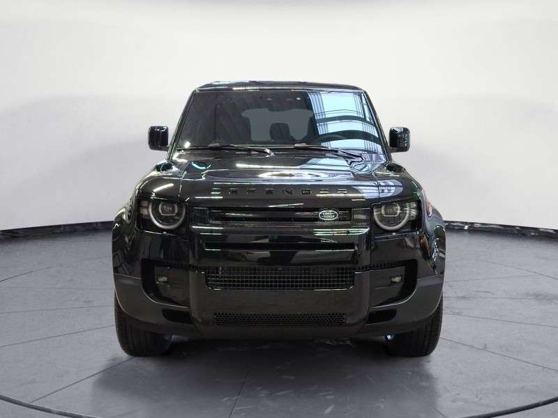 Fahrzeugbild eines Land Rover Defender