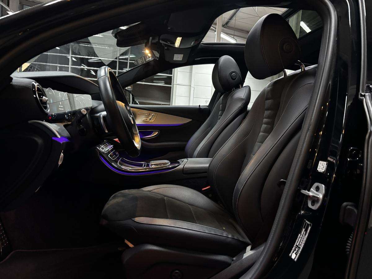 Fahrzeugbild eines Mercedes-Benz E-Klasse