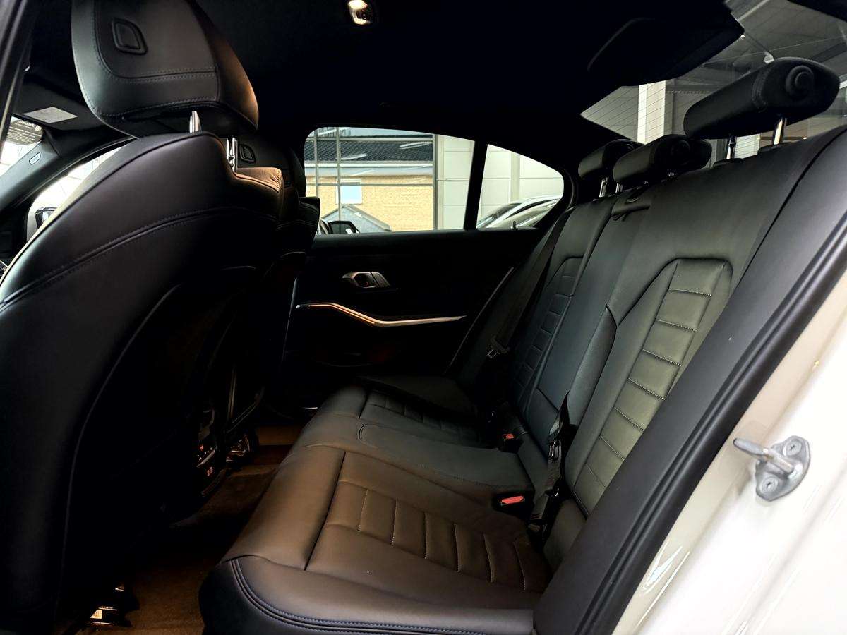 Fahrzeugbild eines BMW 3er-Reihe