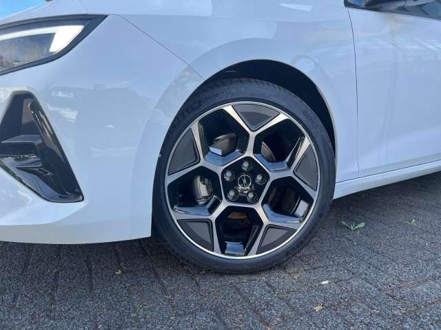 Fahrzeugbild eines Opel Astra