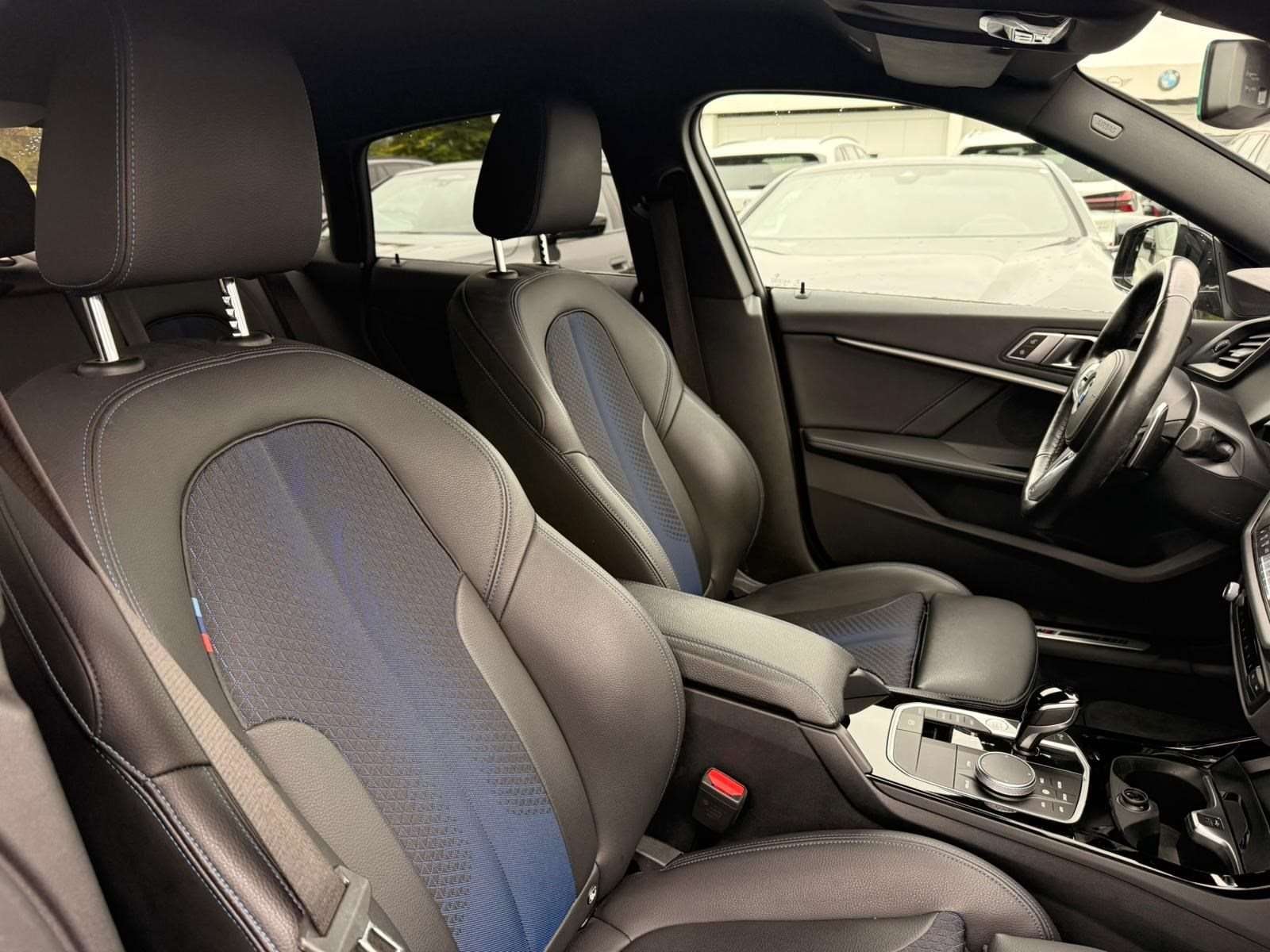 Fahrzeugbild eines BMW 2er-Reihe