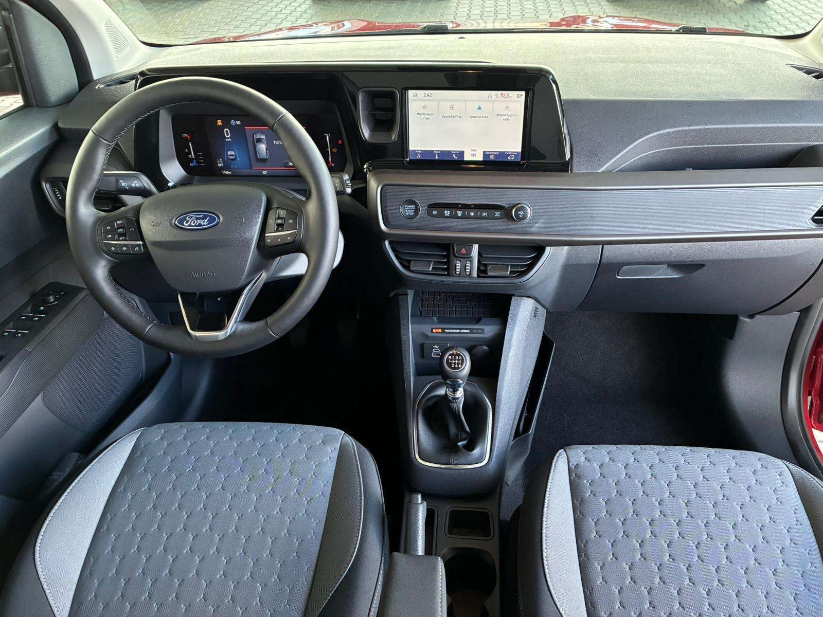 Fahrzeugbild eines Ford Tourneo Courier
