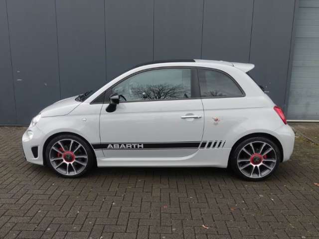 Fahrzeugbild eines Abarth 595