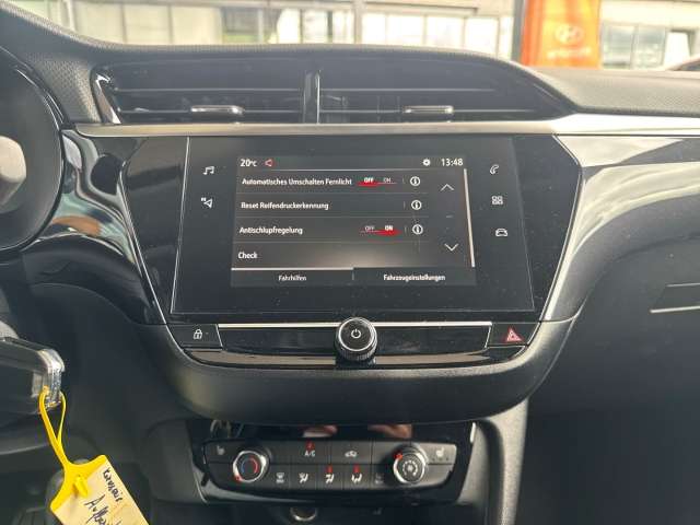 Fahrzeugbild eines Opel Corsa