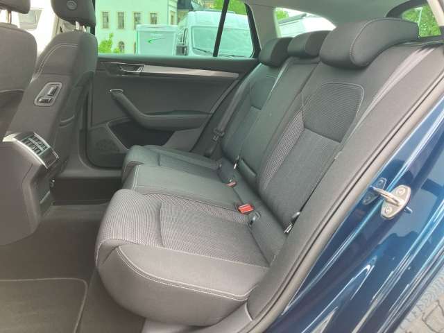 Fahrzeugbild eines Skoda Superb