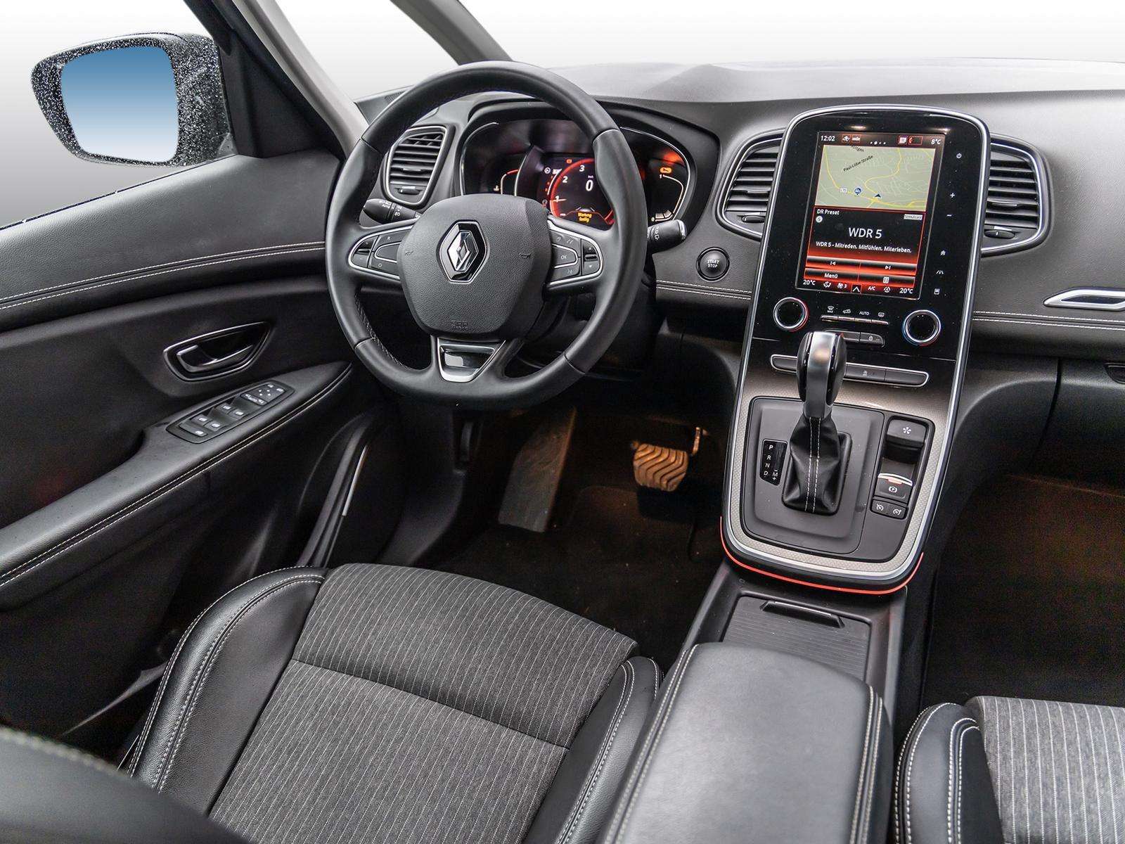 Fahrzeugbild eines Renault Scénic