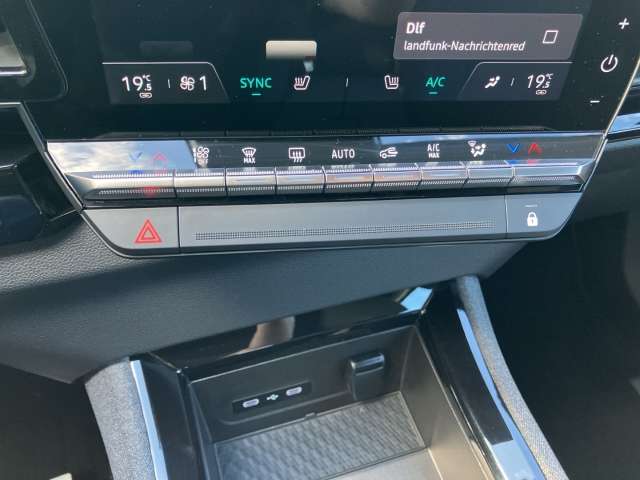 Fahrzeugbild eines Renault Austral