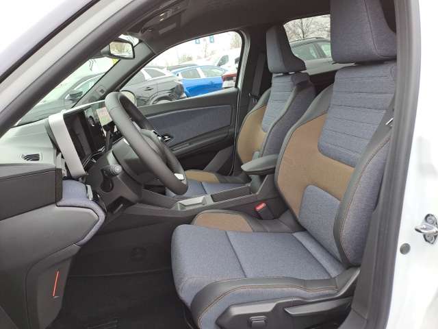 Fahrzeugbild eines Renault 5 E-TECH