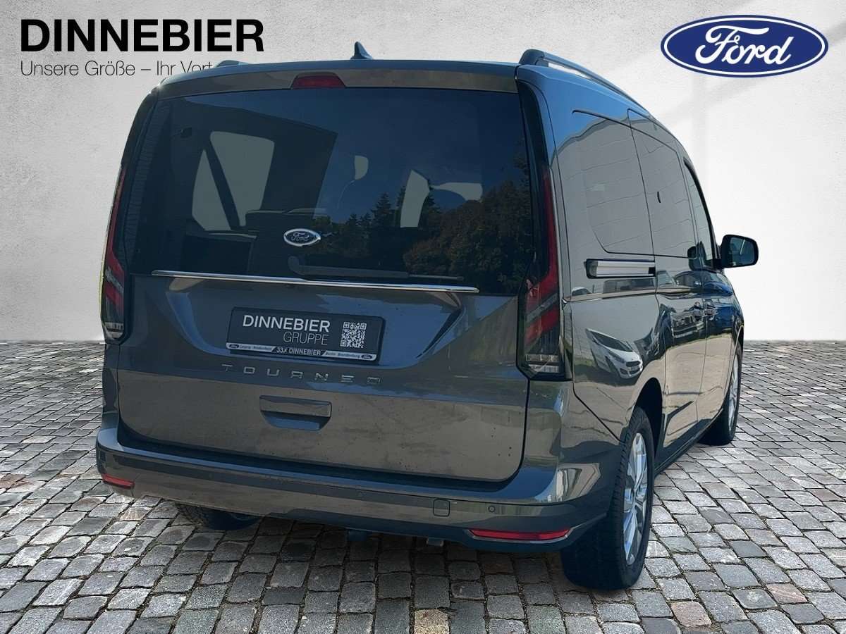 Fahrzeugbild eines Ford Grand Tourneo