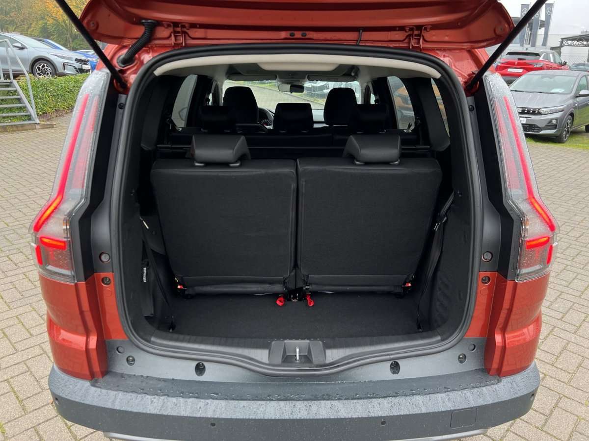Fahrzeugbild eines Dacia Jogger