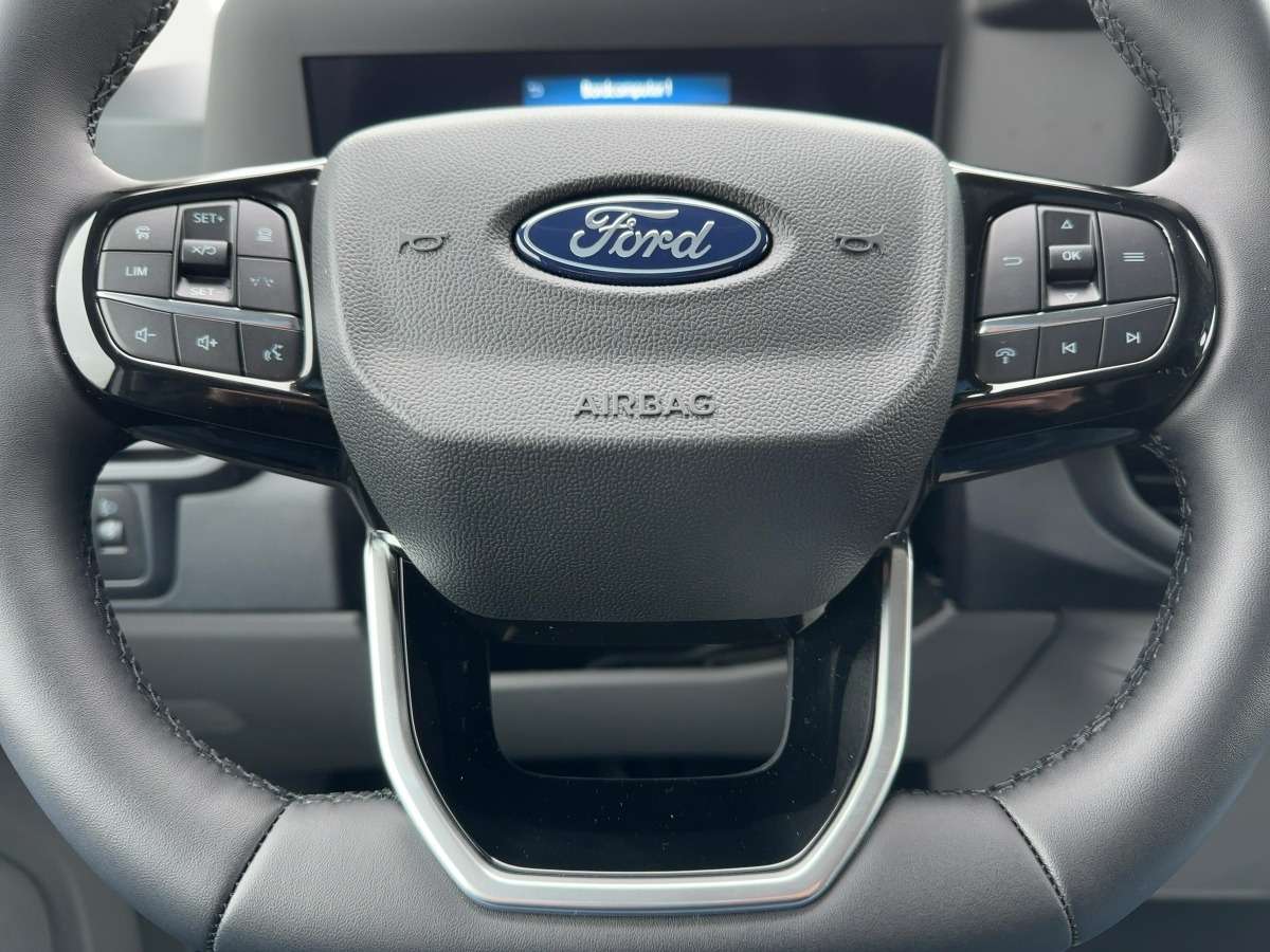 Fahrzeugbild eines Ford Transit Custom