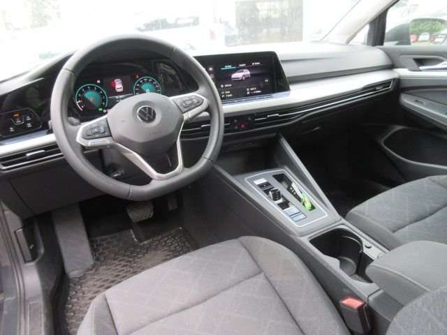 Fahrzeugbild eines Volkswagen Golf