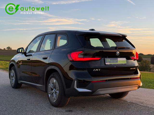 Fahrzeugbild eines BMW iX1