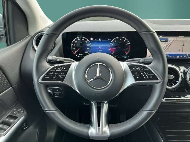 Fahrzeugbild eines Mercedes-Benz B-Klasse