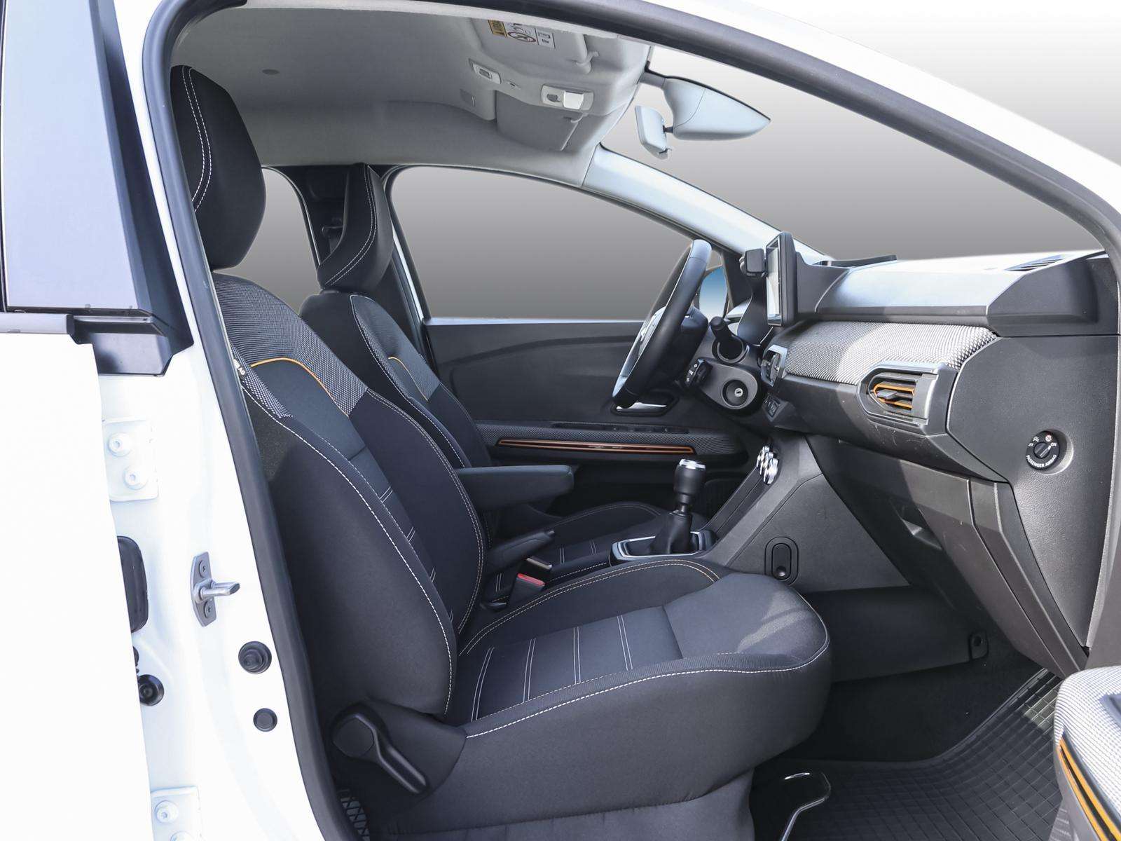 Fahrzeugbild eines Dacia Sandero