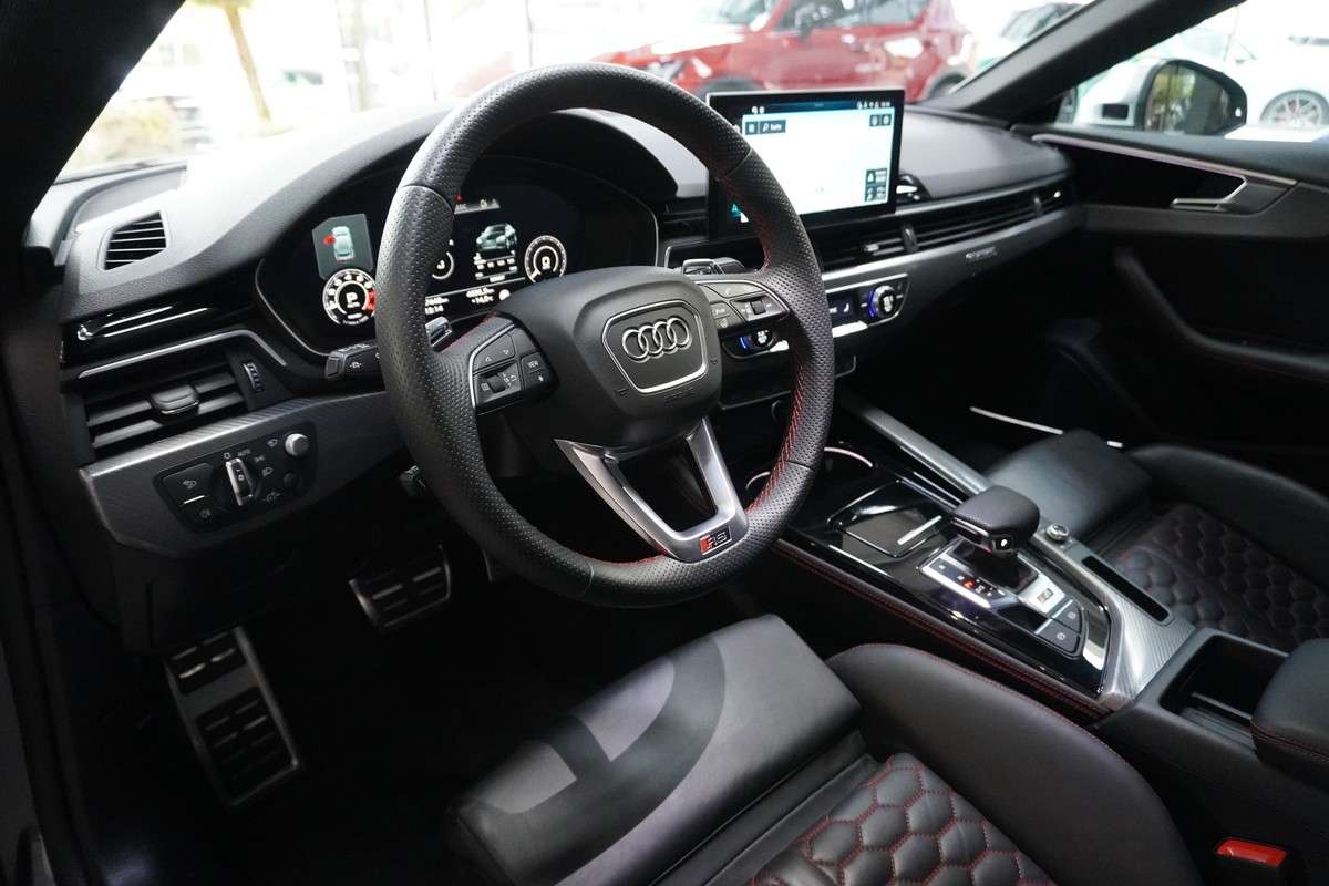 Fahrzeugbild eines Audi RS5