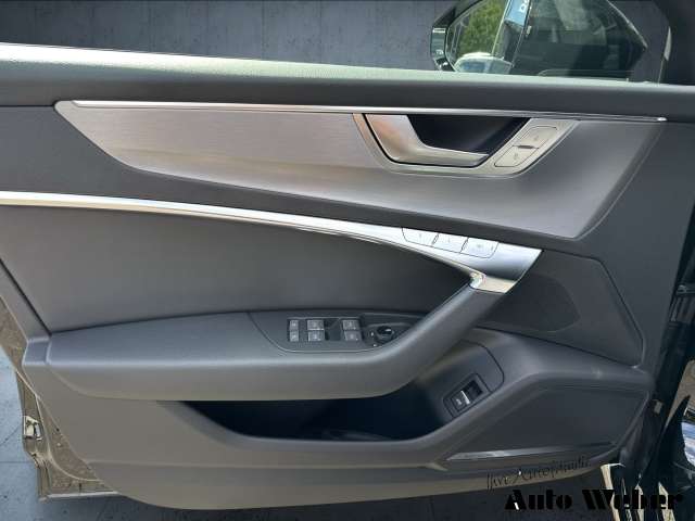 Fahrzeugbild eines Audi S6