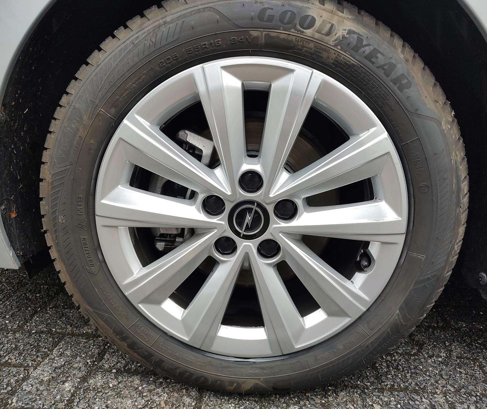Fahrzeugbild eines Opel Astra
