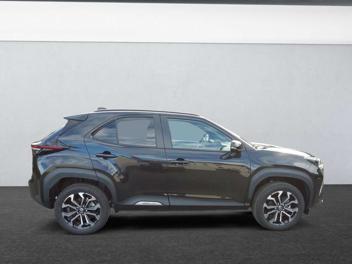 Fahrzeugbild eines Toyota Yaris Cross