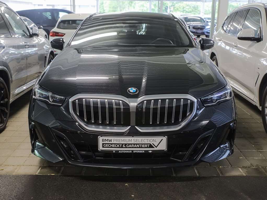 Fahrzeugbild eines BMW 5er-Reihe