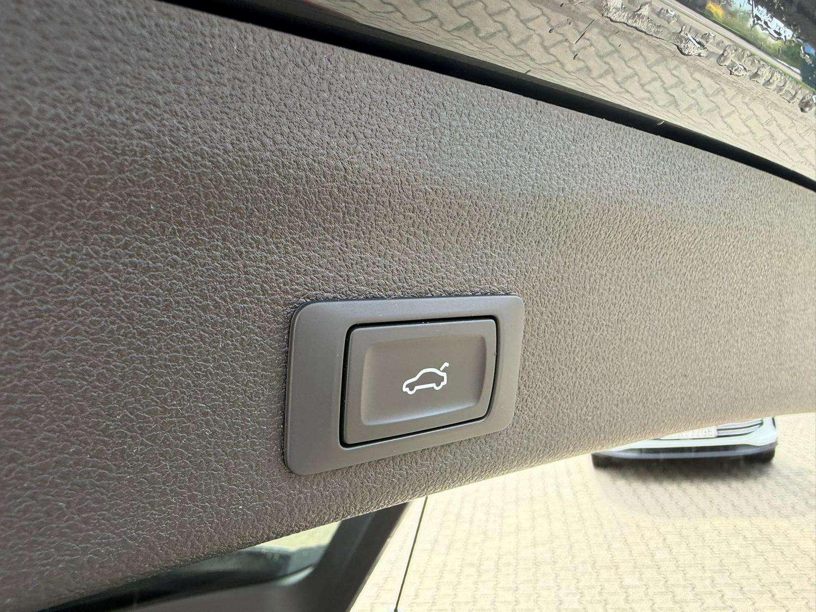 Fahrzeugbild eines Audi A6 allroad quattro