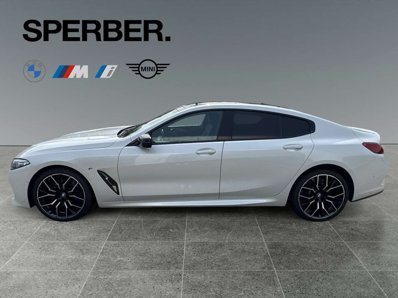 Fahrzeugbild eines BMW 8er-Reihe