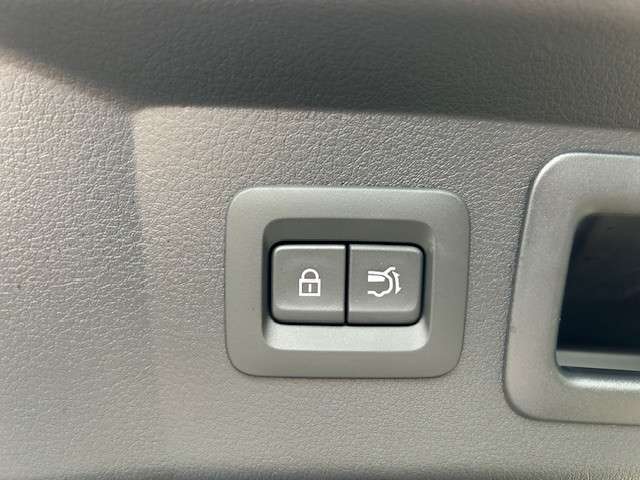 Fahrzeugbild eines Mazda CX-60