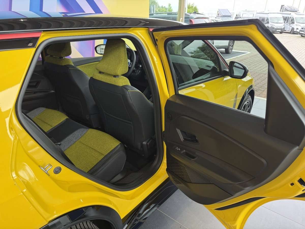 Fahrzeugbild eines Renault 5 E-TECH