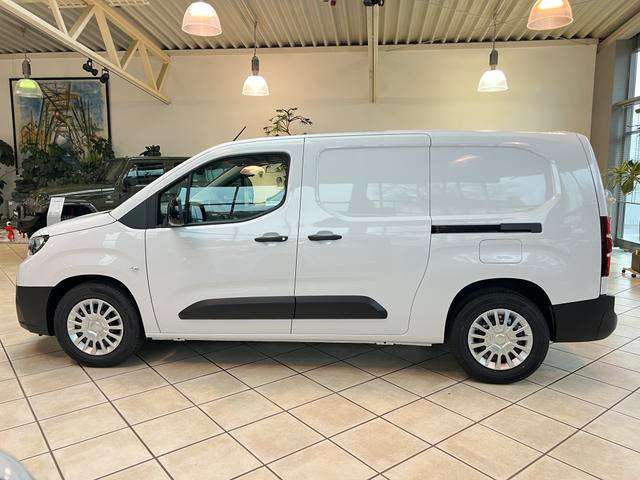 Fahrzeugbild eines Toyota Proace City