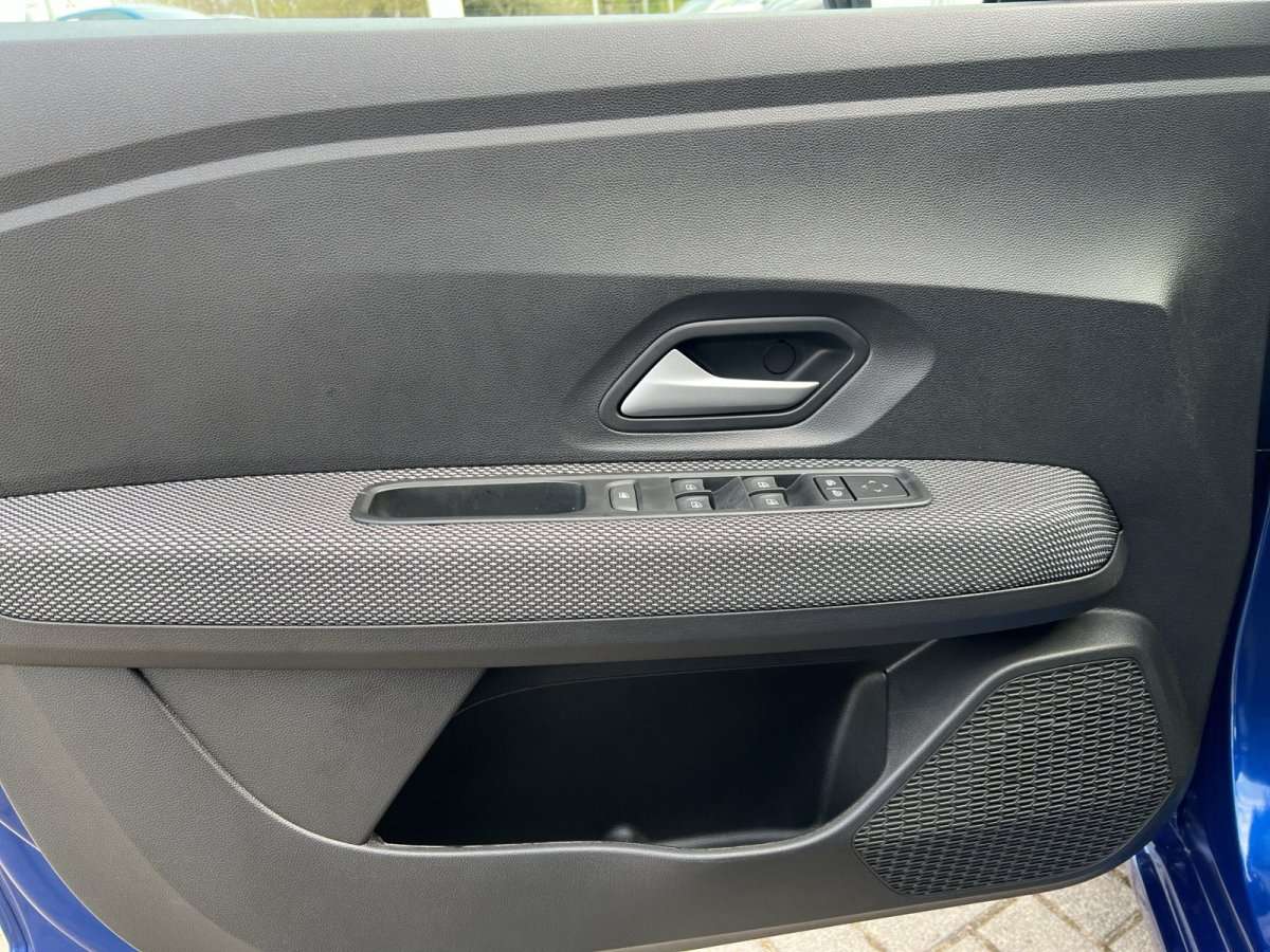 Fahrzeugbild eines Dacia Sandero