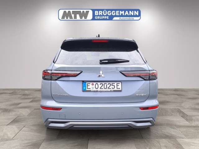 Fahrzeugbild eines Mitsubishi Outlander